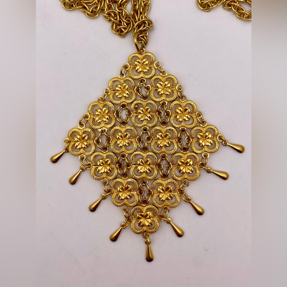 Vintage d'orlan filigree pendant and chain - Picture 2 of 5